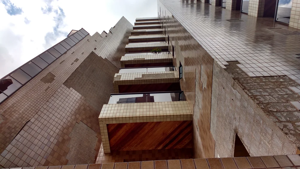 riscos de uma fachada sem manutenção